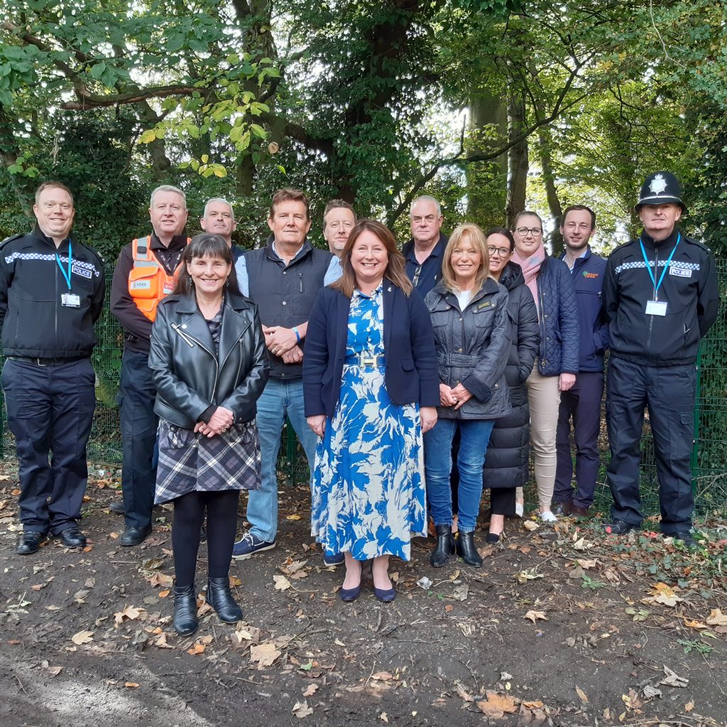 Commissioner Zoe with members of the Skelton Layby ‘Citizens Involved